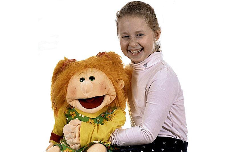 Living Puppets Handpuppen - Therapiepuppe groß - die menschlichen Handpuppen mit dem "Klappmaulprinzip" werden gerne in Kitas, Schulen und therapeutischen Einrichtungen eingesetzt - aber auch privat. Living Puppets Handpuppen - Therapiepuppe groß - die menschliche Handpuppe mit Klappmaulprinzip