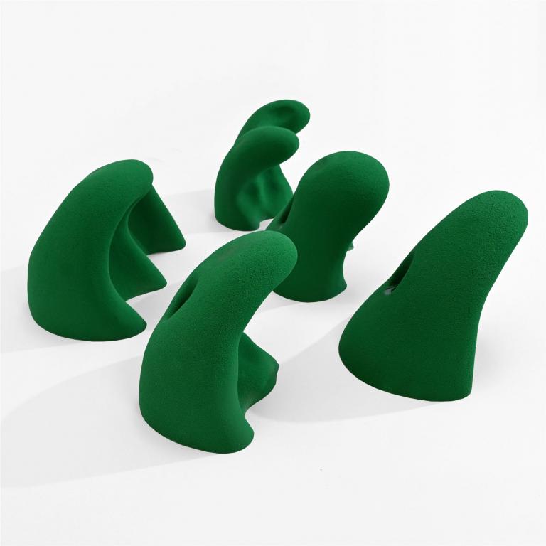 Henkel-Klettergriffe-Horn-Set-in grün - ergonomisch geformte Griffe, die man gut greifen kann