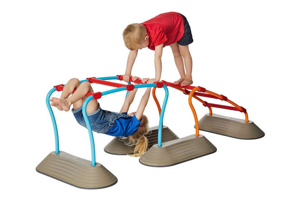 Mini-Parkour-Mega - Die robusten und kindersicheren Mini Parkour-Elemente lassen sich leicht verbinden und zur praktischen Aufbewahrung wieder trennen. Mini-Parkour-Mega - Hindernisparkour zur Förderung der Motorik