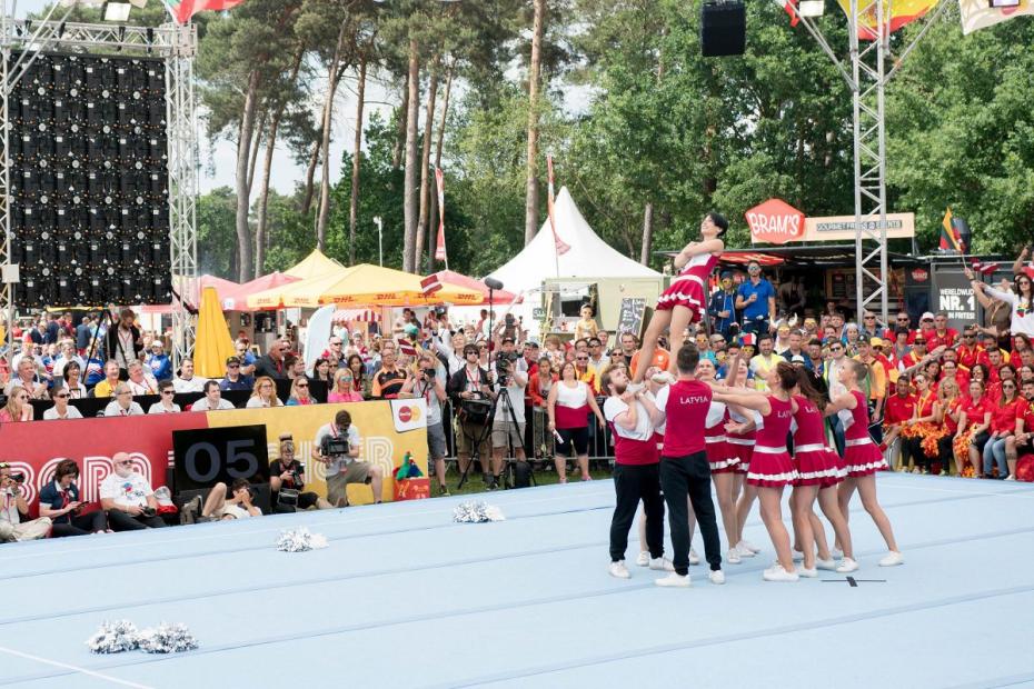 Cheerleading Outdoor