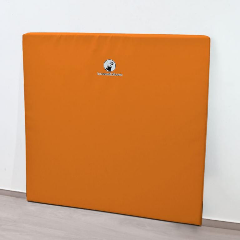 Prallschutzmatten-Wand-orange - für mehr Sicherheit bei Sport und Spiel