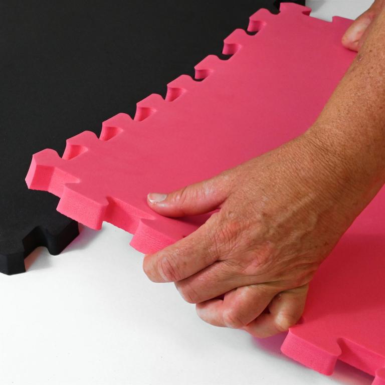 Puzzlematte - Steckmatte - klein - rot - mit Rundumverzahnung